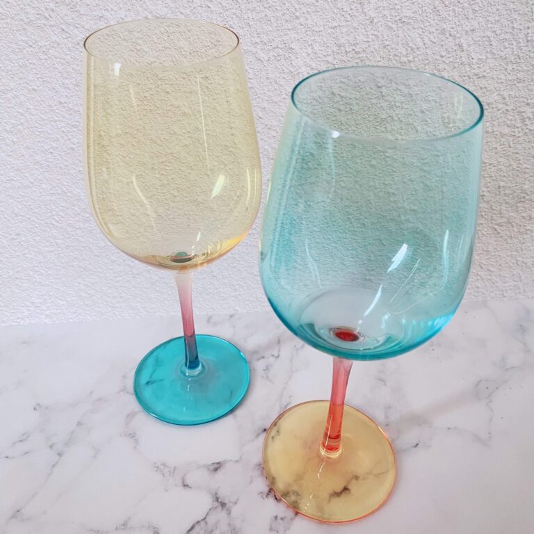 【THREEPPY】トロピカルカラーの550円ワイングラスが日常使いもできて気分もアガる！