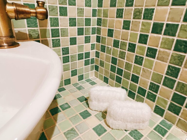 もう使ってみた!?SNSで大人気の”リストバンド”ママ友にオススメされて購入してみたらそのすごさにビックリ!!