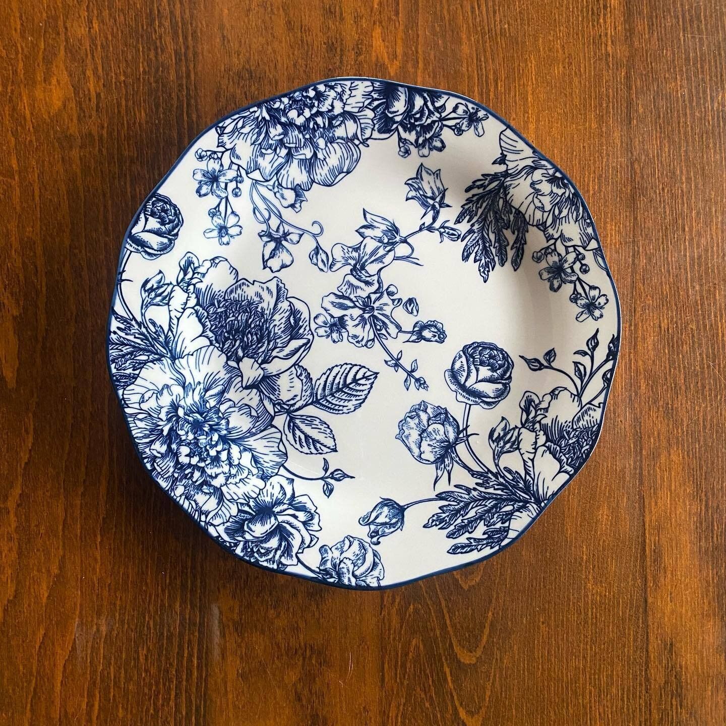 高見え確実！デザイン性あるプレート