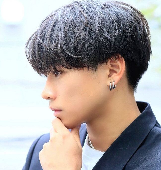 横顔のシルエットが決まる！韓国風シースルーマッシュ