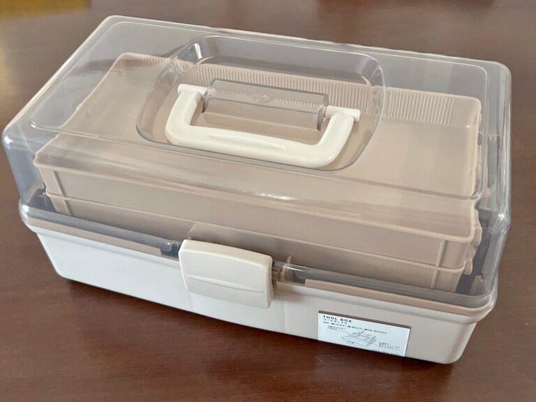 880円だけど買いです！3COINSの「ツールボックス」は大容量で使い道もいろいろ