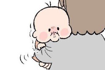 離さないで！絶対に抱っこをしてほしい赤ちゃん。おろそうとするママに抵抗する姿がかわいすぎる