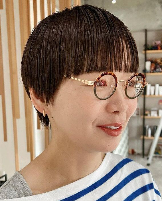 直毛だからこそチャレンジしてみたい！重めショート
