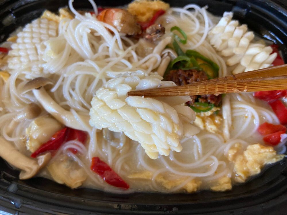 ホワイトビーフンのいか