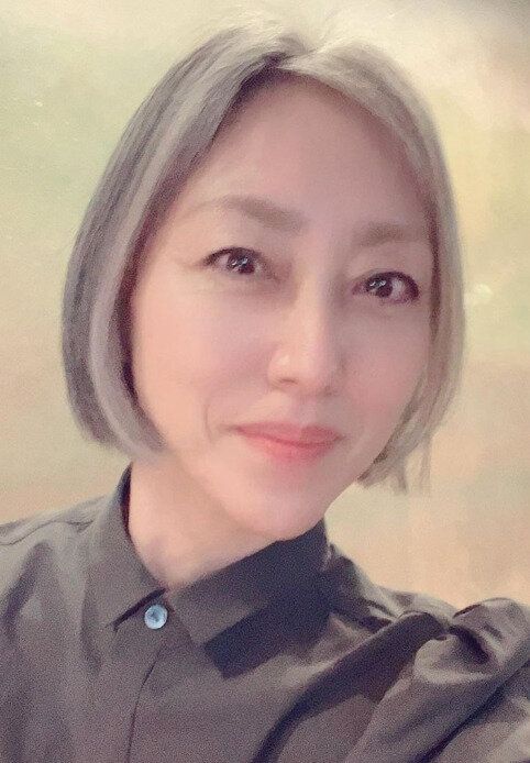 直線的でクール！コンパクトボブ