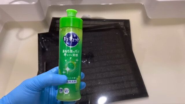 3.台所用洗剤を投入