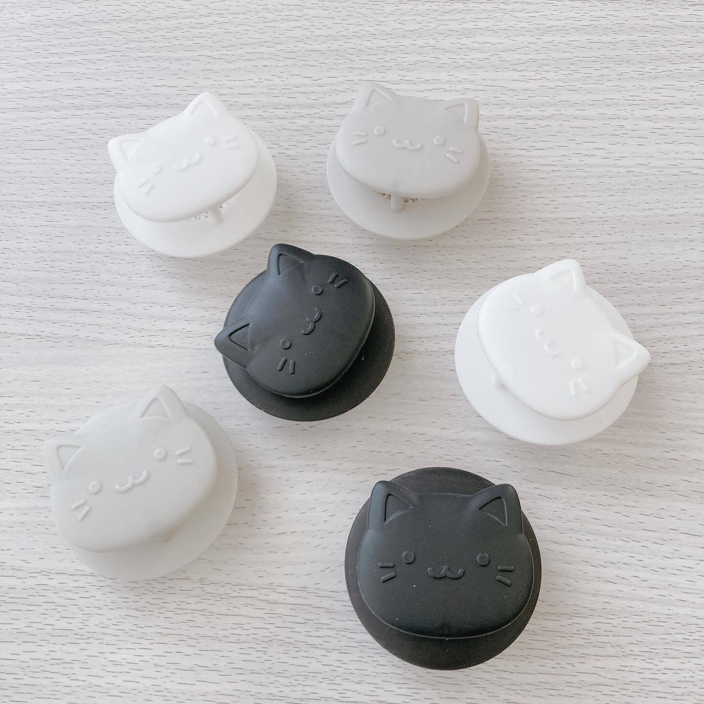 【セリア】かわいらしいデザインが魅力の目かくし!