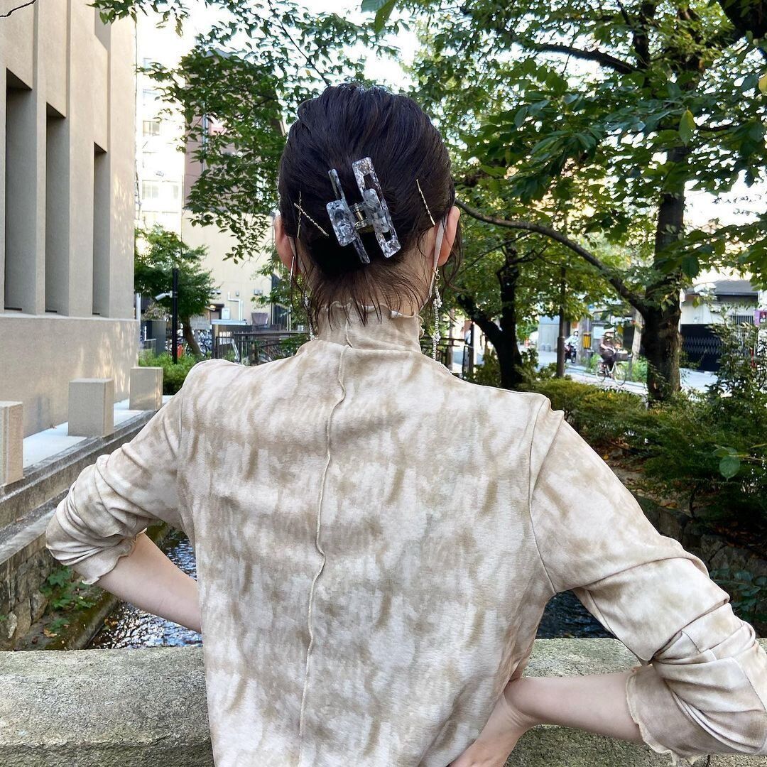 40代女性に似合う不器用でも簡単にできるヘアアレンジ!ゆるめのボブアレンジ