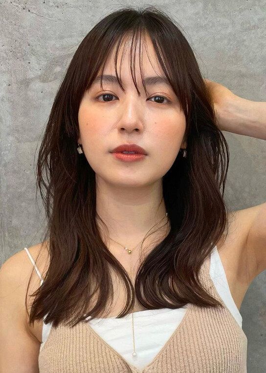 大きめカールがカギ！大人の垢抜けロング