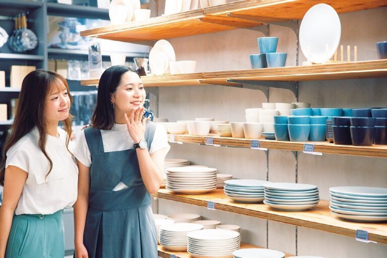 「マロニエゲート銀座」のお店で徹底取材！どんどん進化するダイソー系列3ブランドの魅力