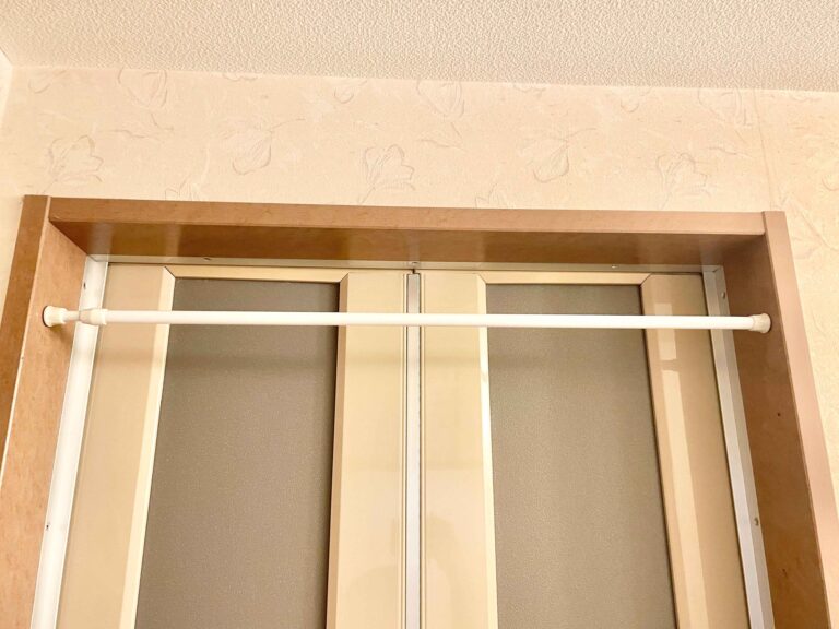 つっぱり棒の「正しいつけかた」知ってる？つっぱり棒がすぐ落ちるなら「つけかた」を見直してみて！