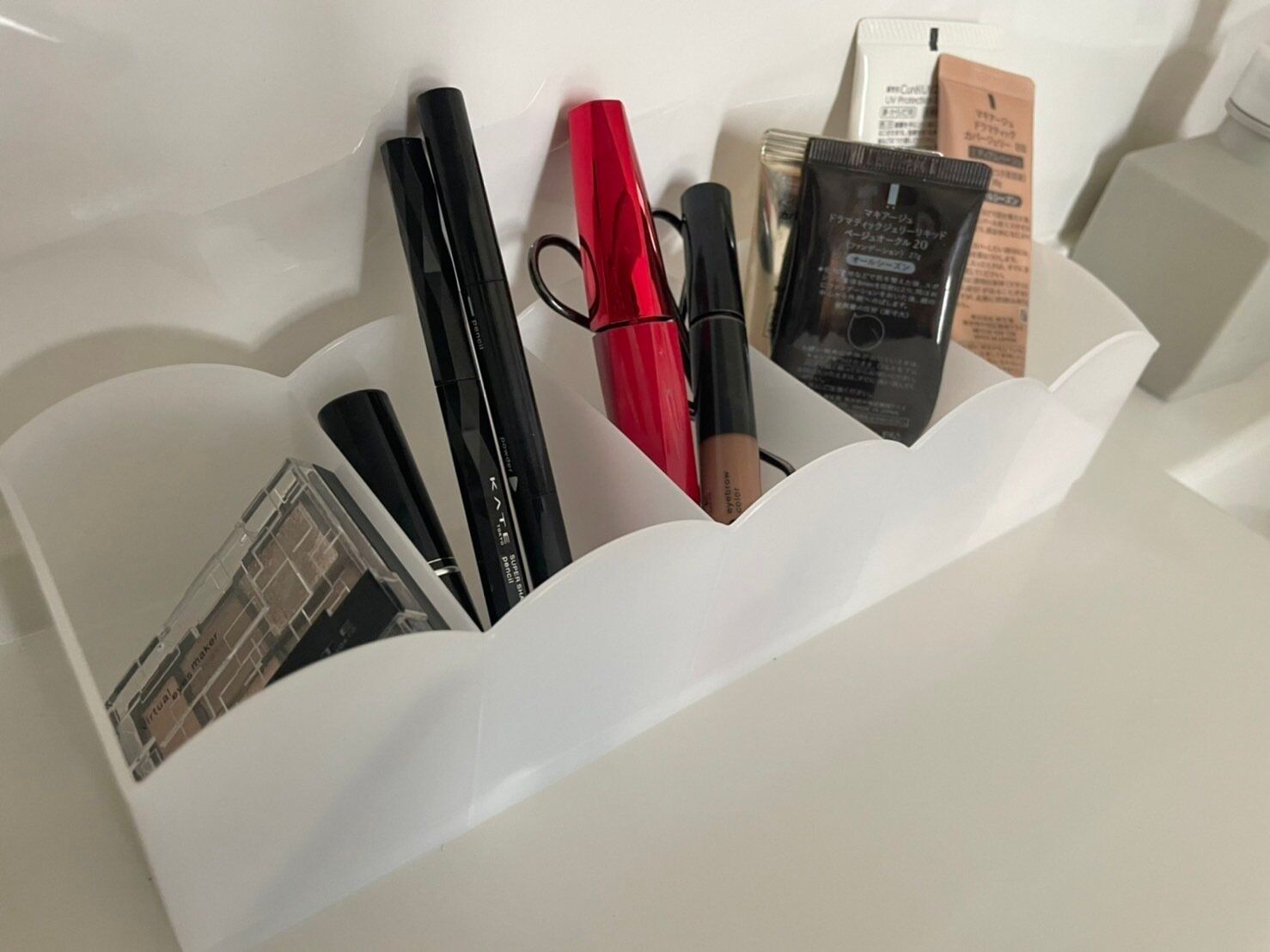 靴下入れやお化粧品入れにも活用できる