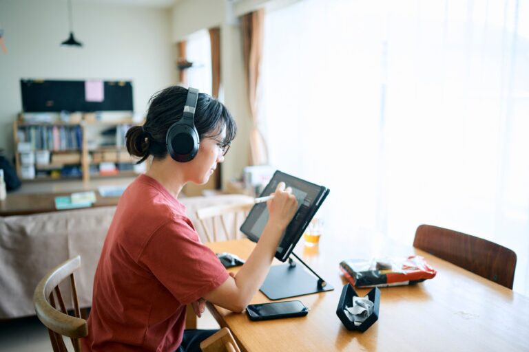 仕事が辛くて結婚退職。なのに「家事が好きじゃない！」。ピンチをチャンスに変えた人気漫画家のお話