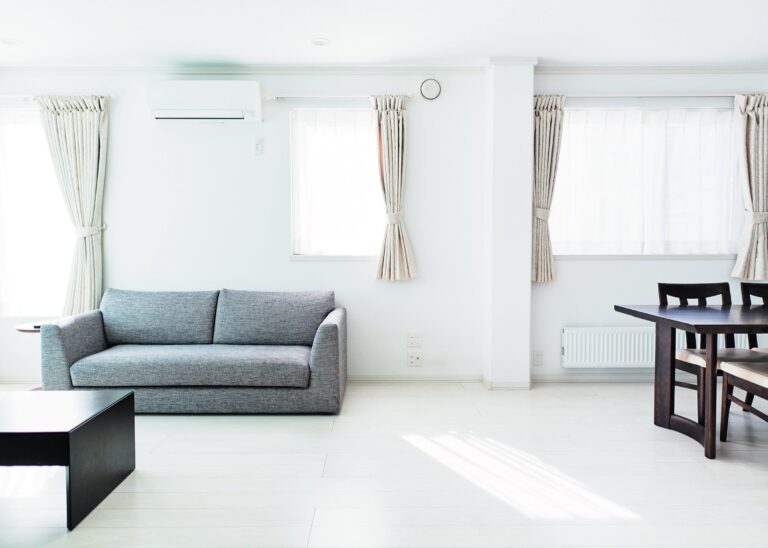 物を減らしたら手間もムダも減って2000万円貯まった！とある主婦の人生逆転ストーリー！