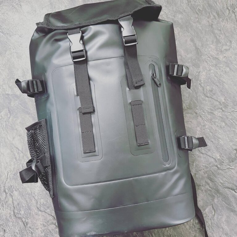 ハマるのも納得！【ワークマン】「しっかりとした仕様」「めちゃくちゃ寝心地いい」アウトドア関連グッズ5選