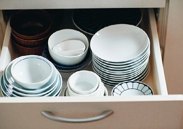 子どもも大人用の食器を使っています。