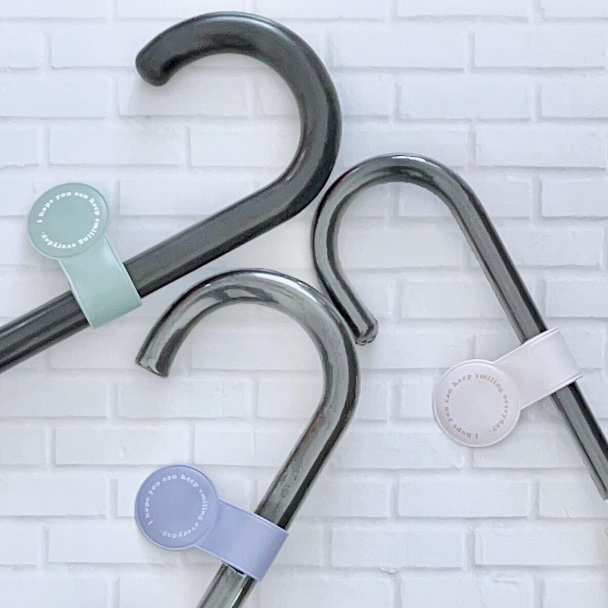 【セリア】つけるだけで簡単！「マグネット 傘マーカー」