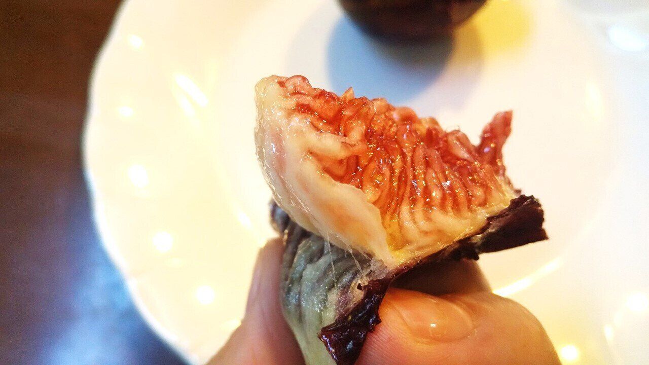 いちじくの皮むき