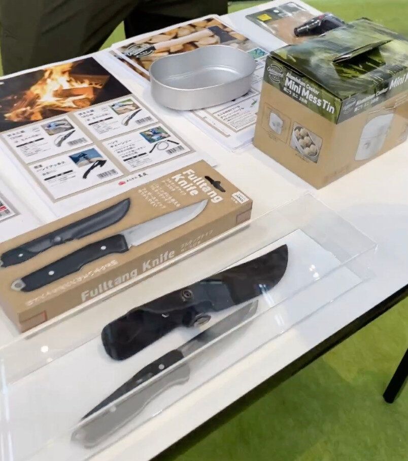 バトニングができる！フルタングナイフ