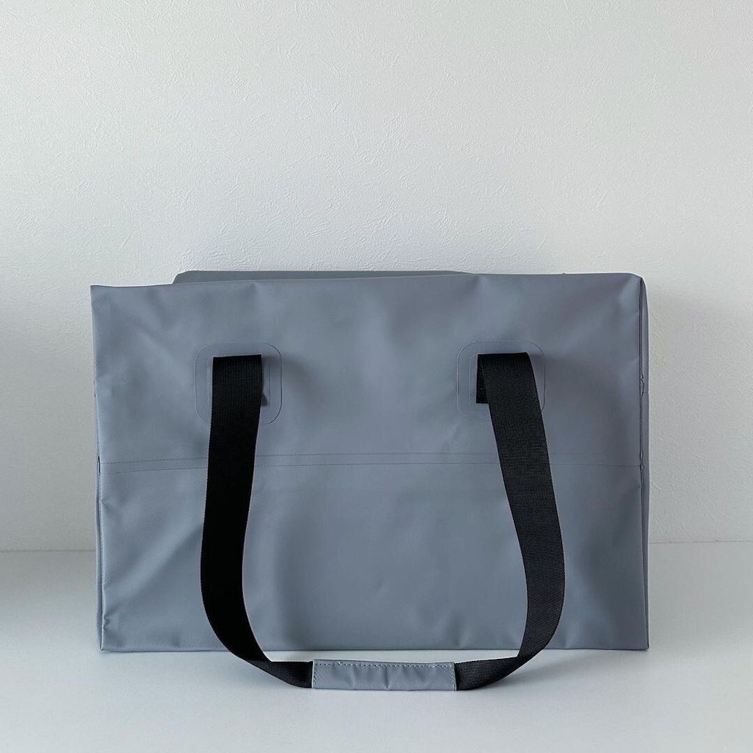 完全防水のボストンバッグ