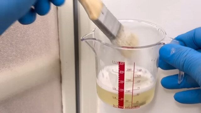 1.下から上へ塗っていく