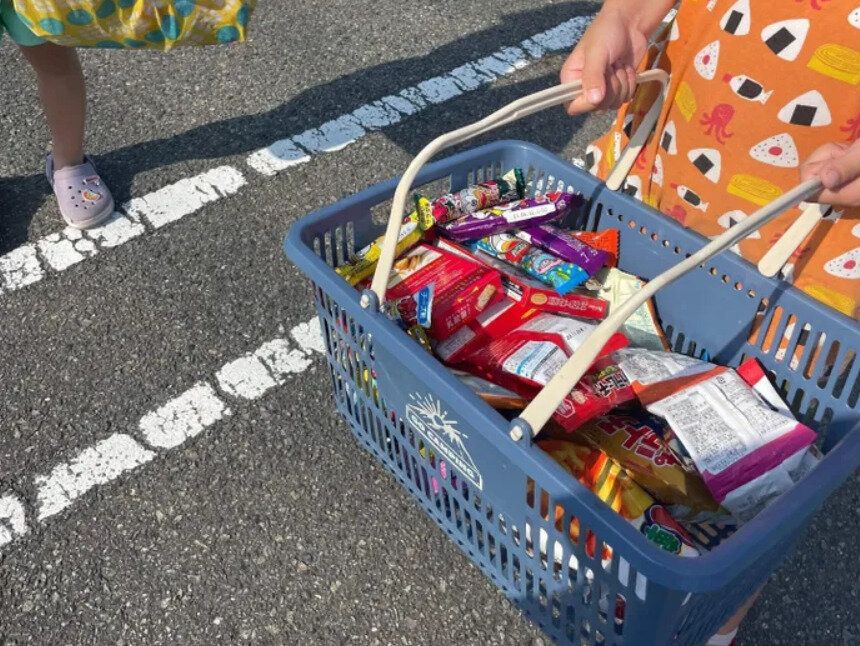 お菓子を爆買い⁉