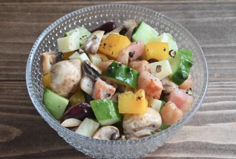 栄養たっぷりサラダ