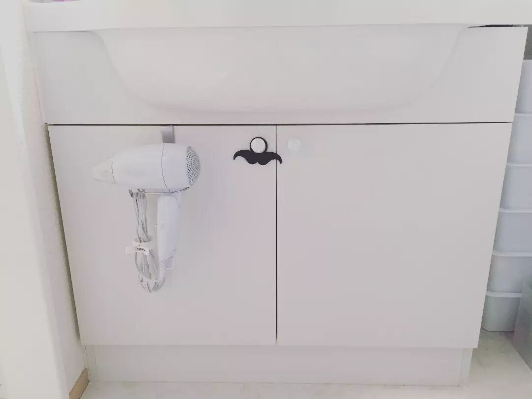 100均の専用アイテムですっきりと収納