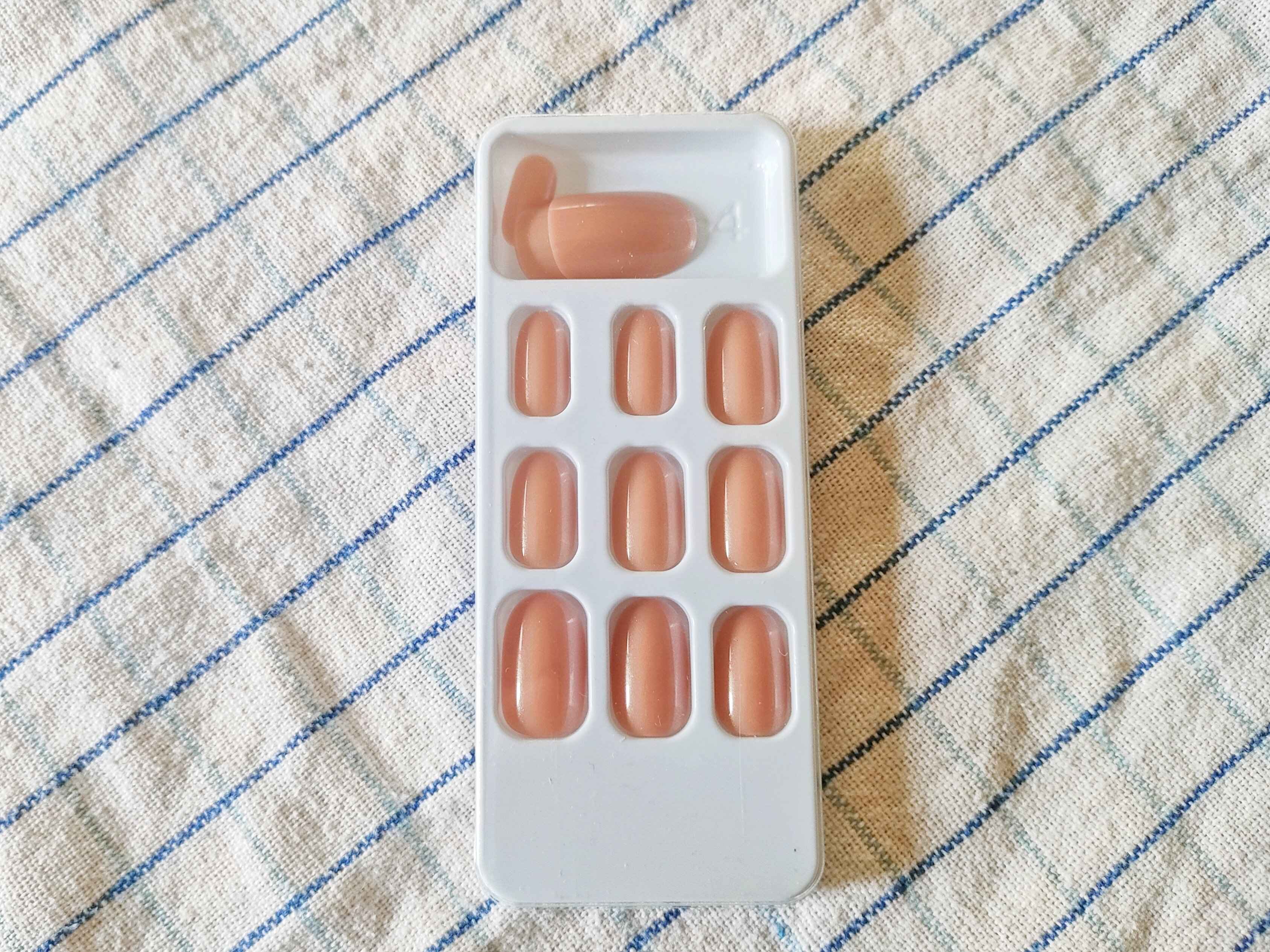 全部で12枚入り