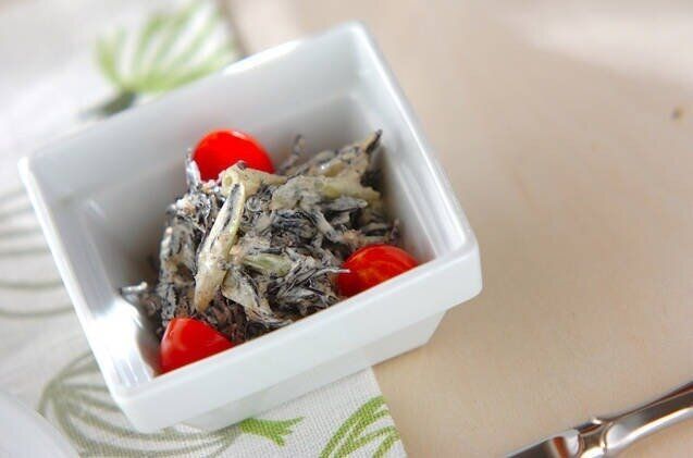 ふき入り芽ヒジキのサラダ