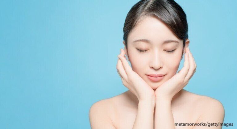 アラサーのお肌事情！皆やってる？じつは重要な角質ケア