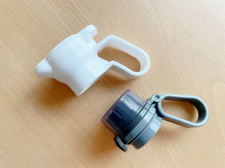 持ち運びが楽ちん！持っていると便利なダイソーのペットボトルキャップ2種