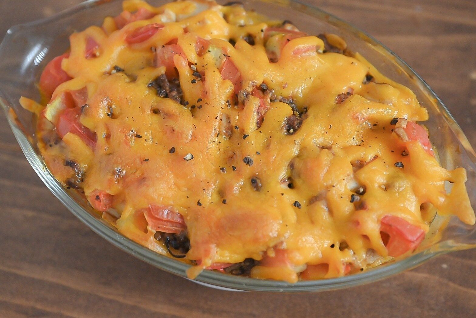 耐熱容器に入った麻婆オートミールドリア