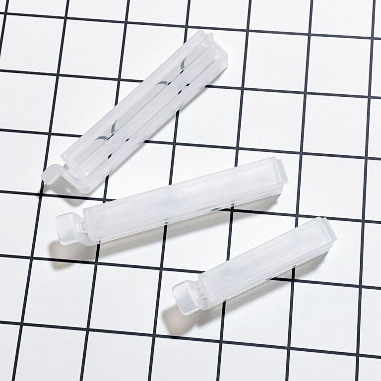 「超便利！」「買って損なし！」「コスパもいい！」ダイソー新商品はチューブのストレスが解消できる便利グッズ