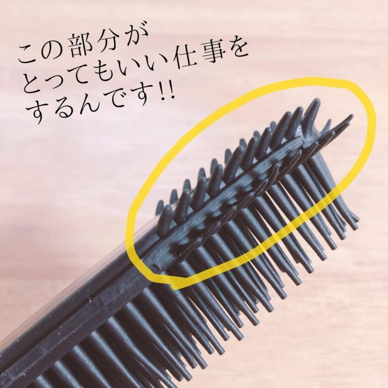 車内でいい仕事する～！【ダイソー】「ホコリがごっそり」「ジャケット脱ぐ人必見!!」オススメ品5選
