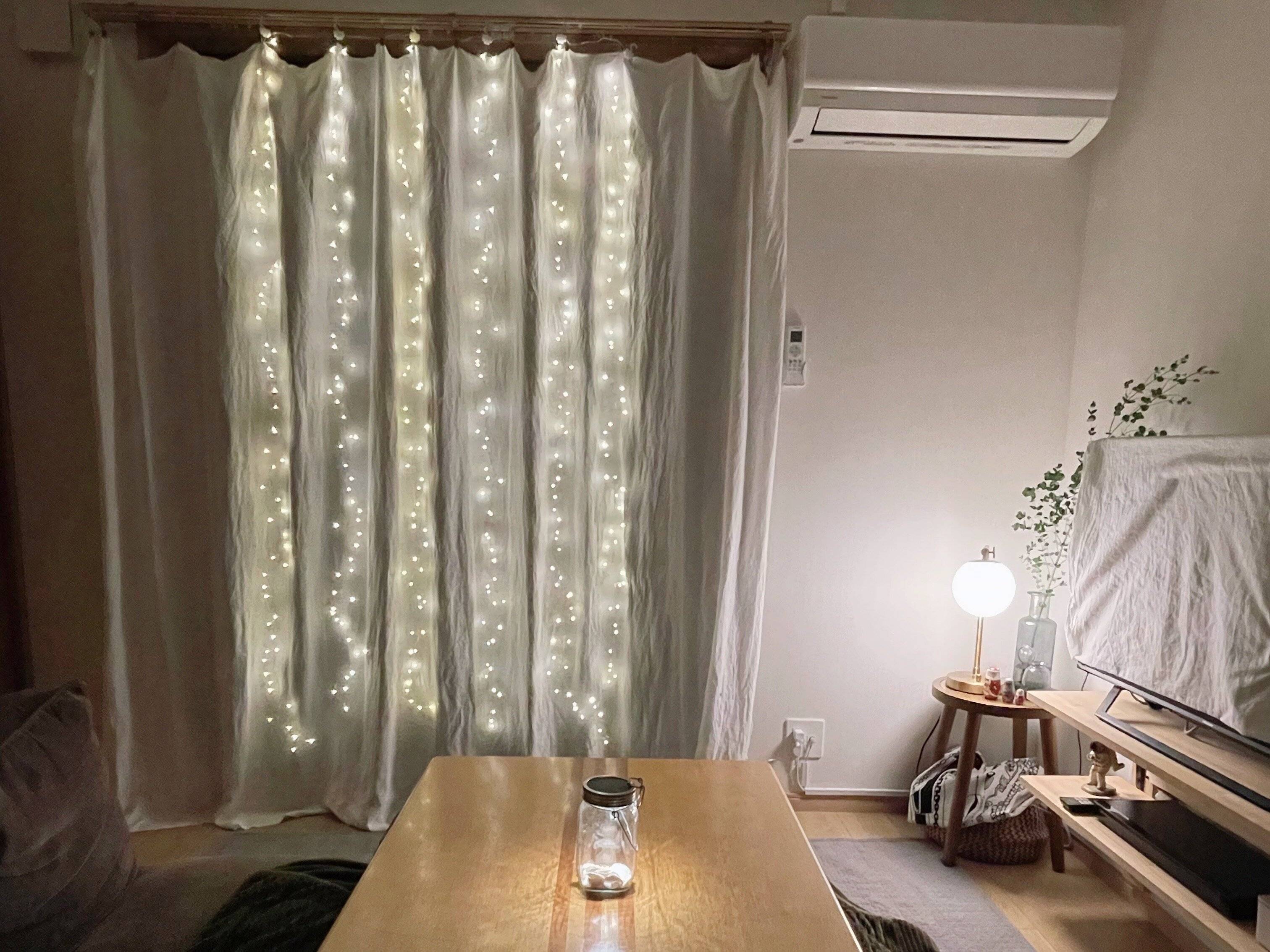 季節の飾りものを飾ること