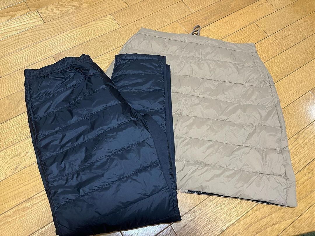 完売続きのダウンスカート