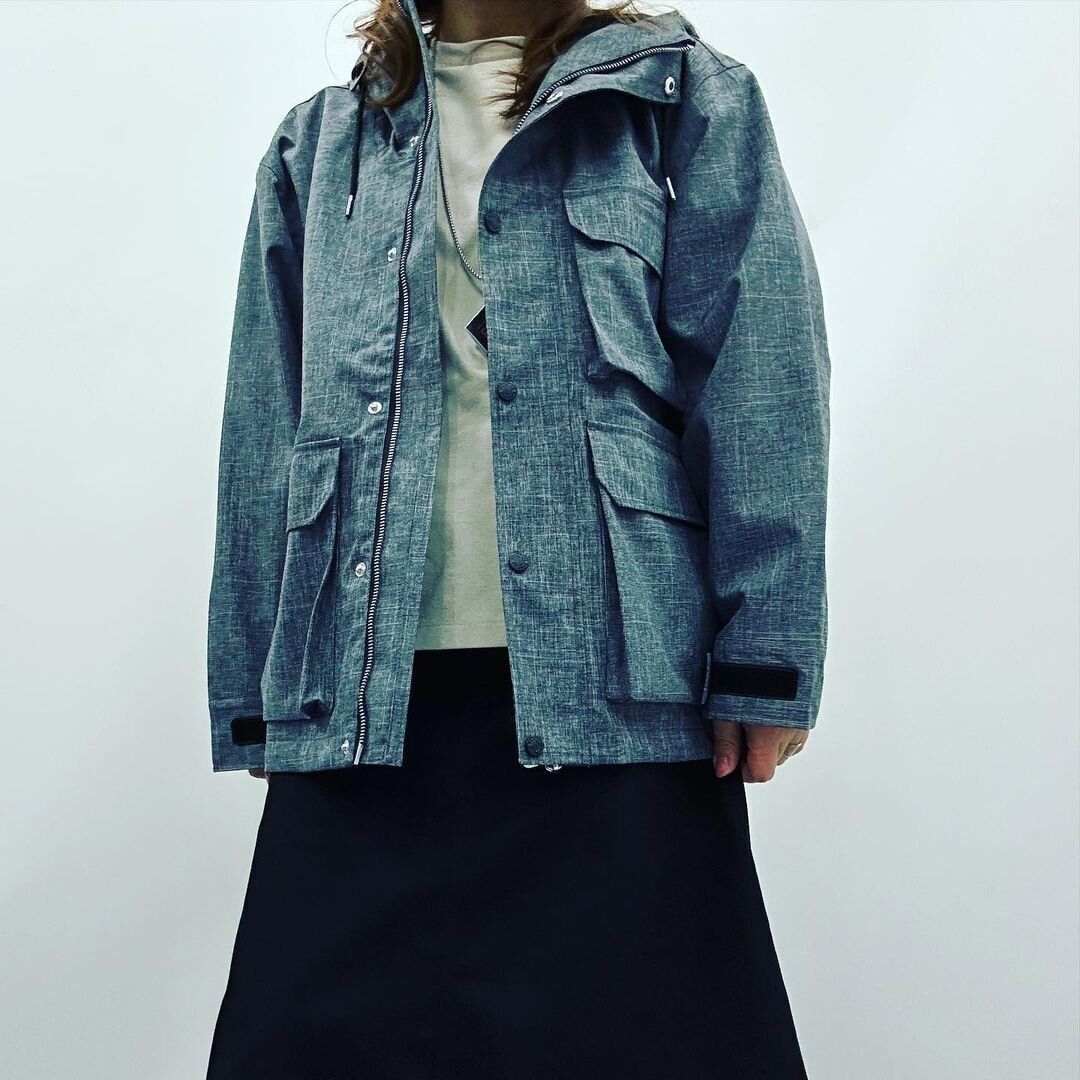 暖かさと収納を兼ね備えたウォームレイン