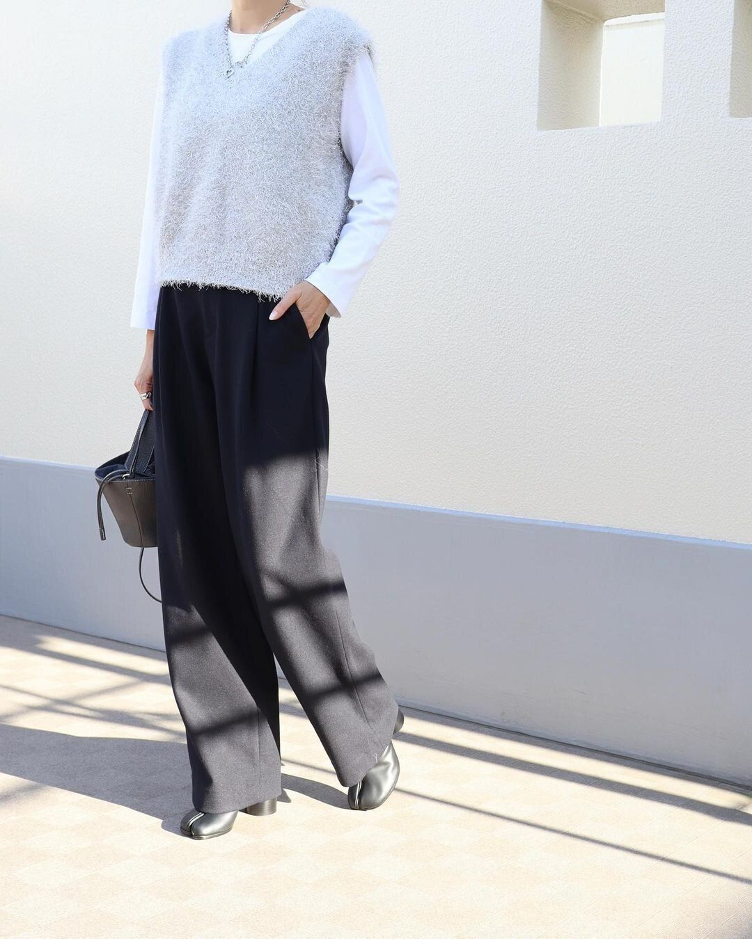 秋冬の神パンツ知ってる？【ユニクロ】の「ブラッシュドジャージータックワイドパンツ」活用術