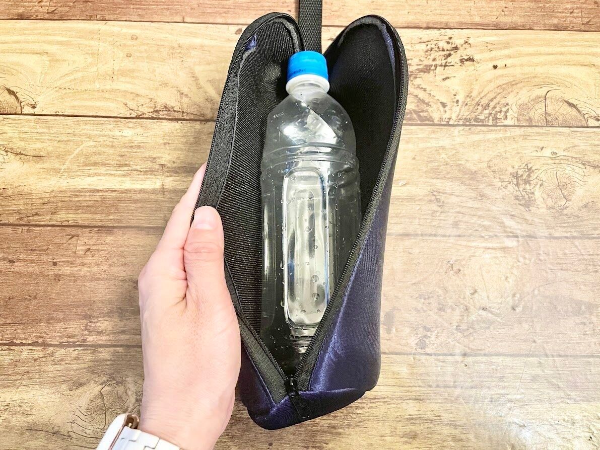 500mlのペットボトルがすっぽり入る