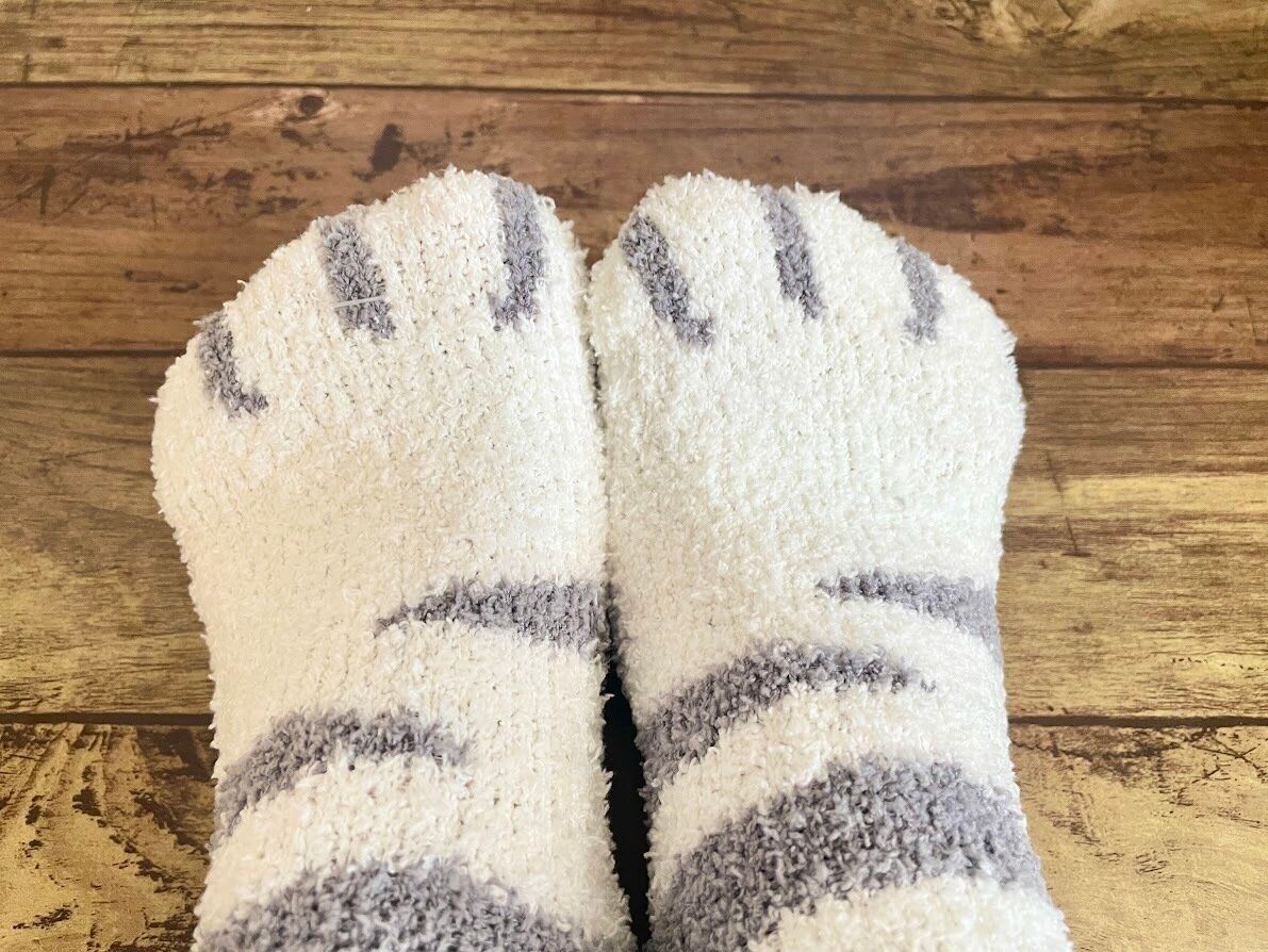 爪もあるから履くだけで猫足感が出る!