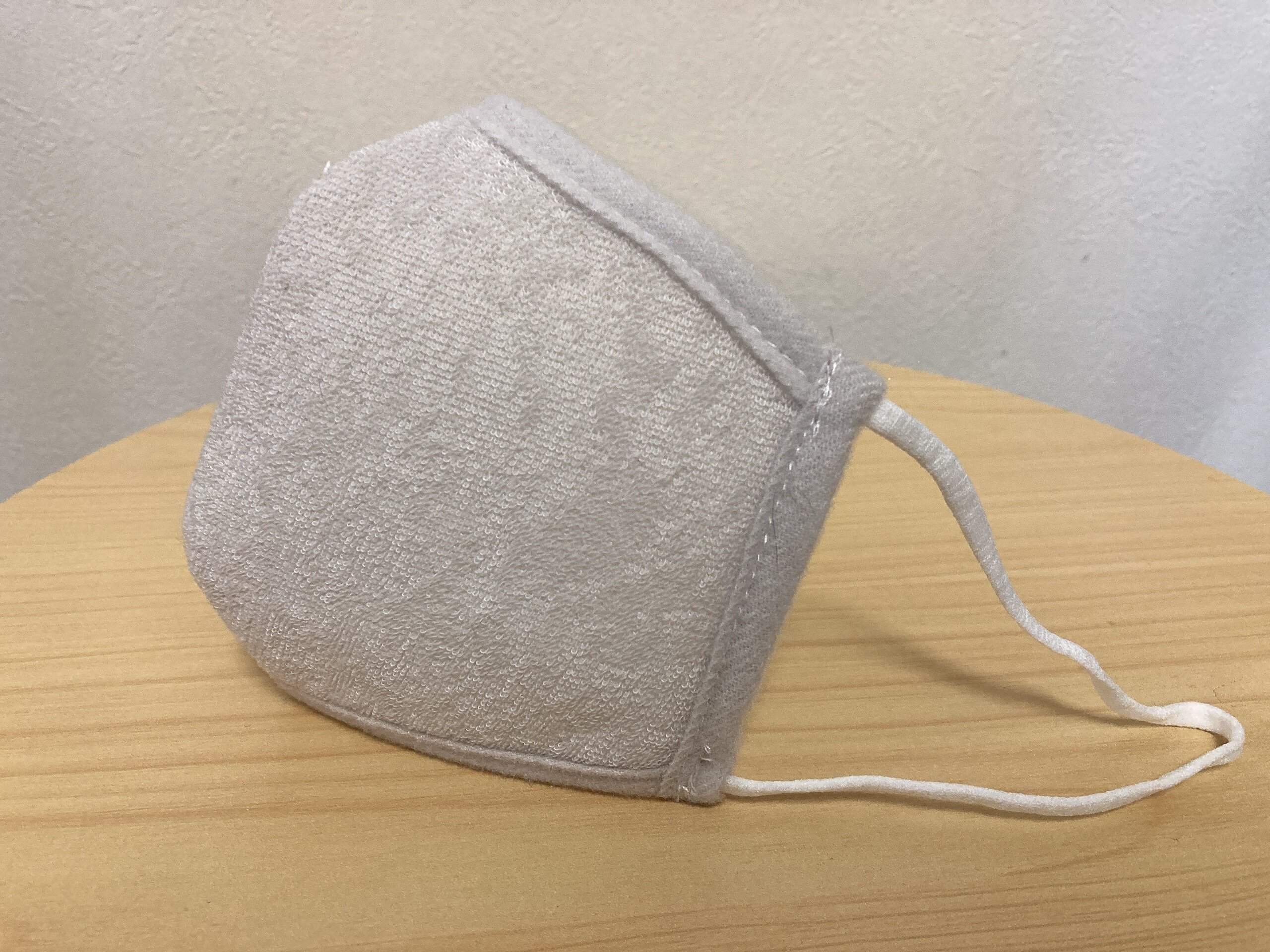 ダイソー保湿用リップマスク