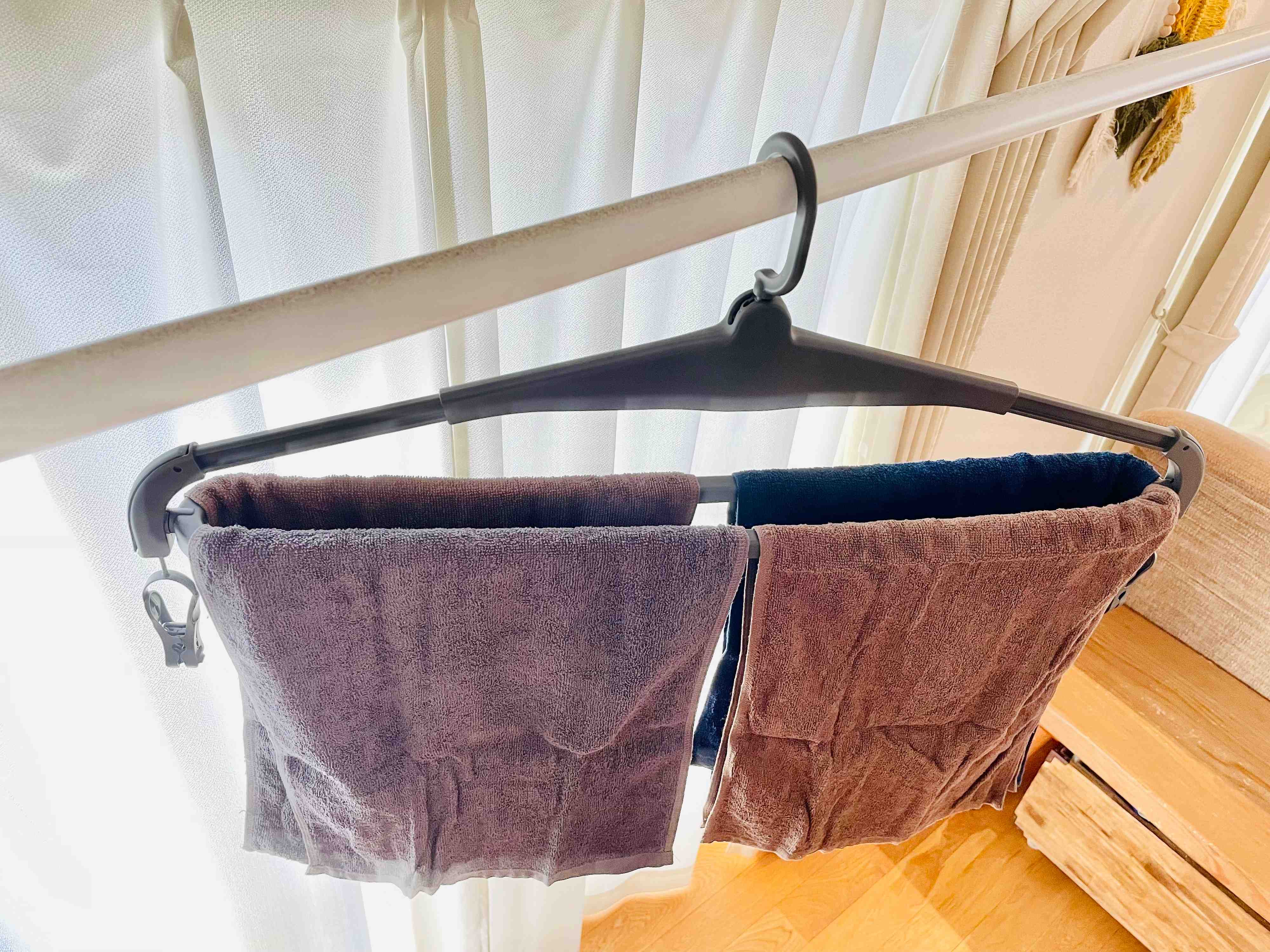 カインズの多機能ハンガー