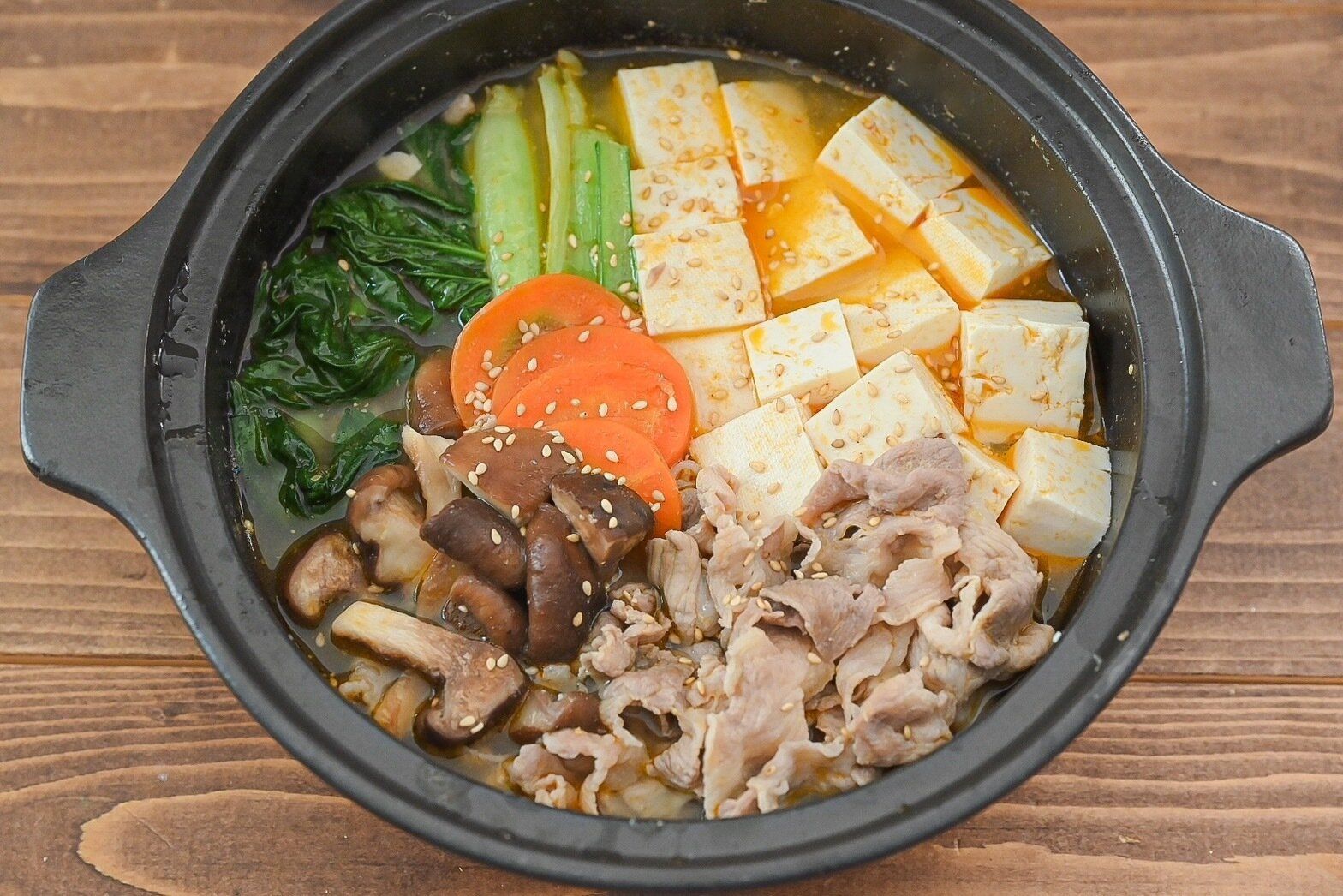 完成した胡麻味噌坦々鍋