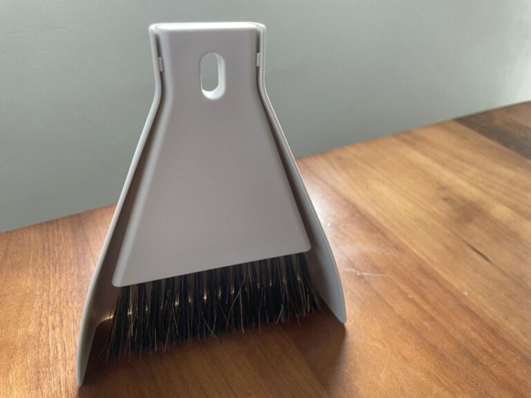 【無印良品】デスク掃除はこれ一択！シンプルなデザインがおすすめの490円アイテム