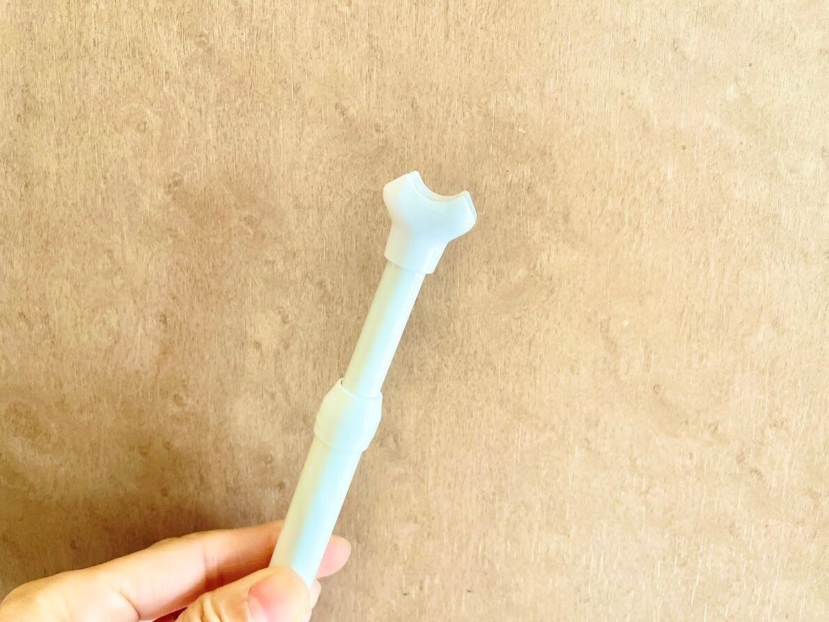 先がU字のつっぱり棒