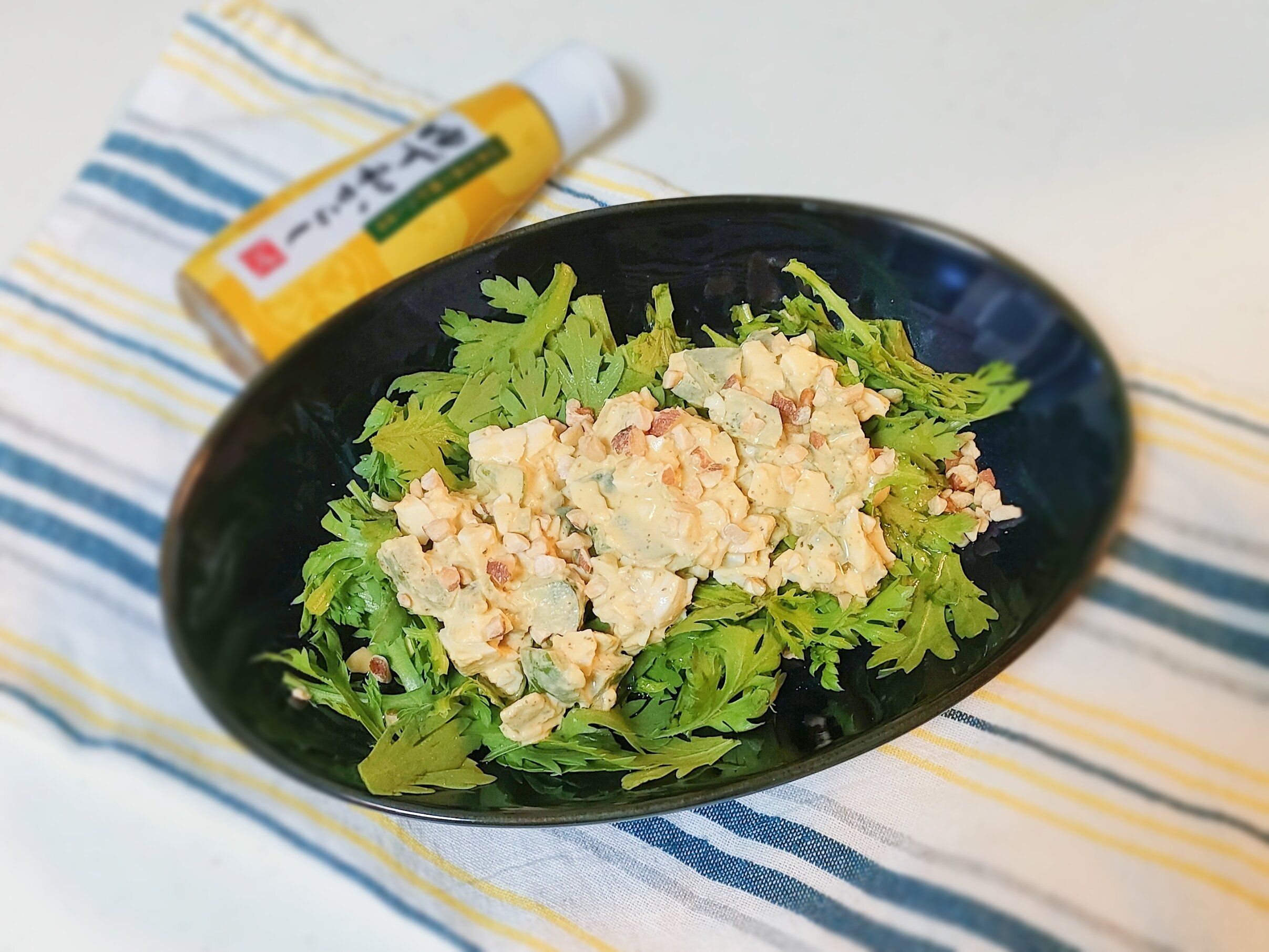 ゆず和からしをつかったタルタルソースのサラダ