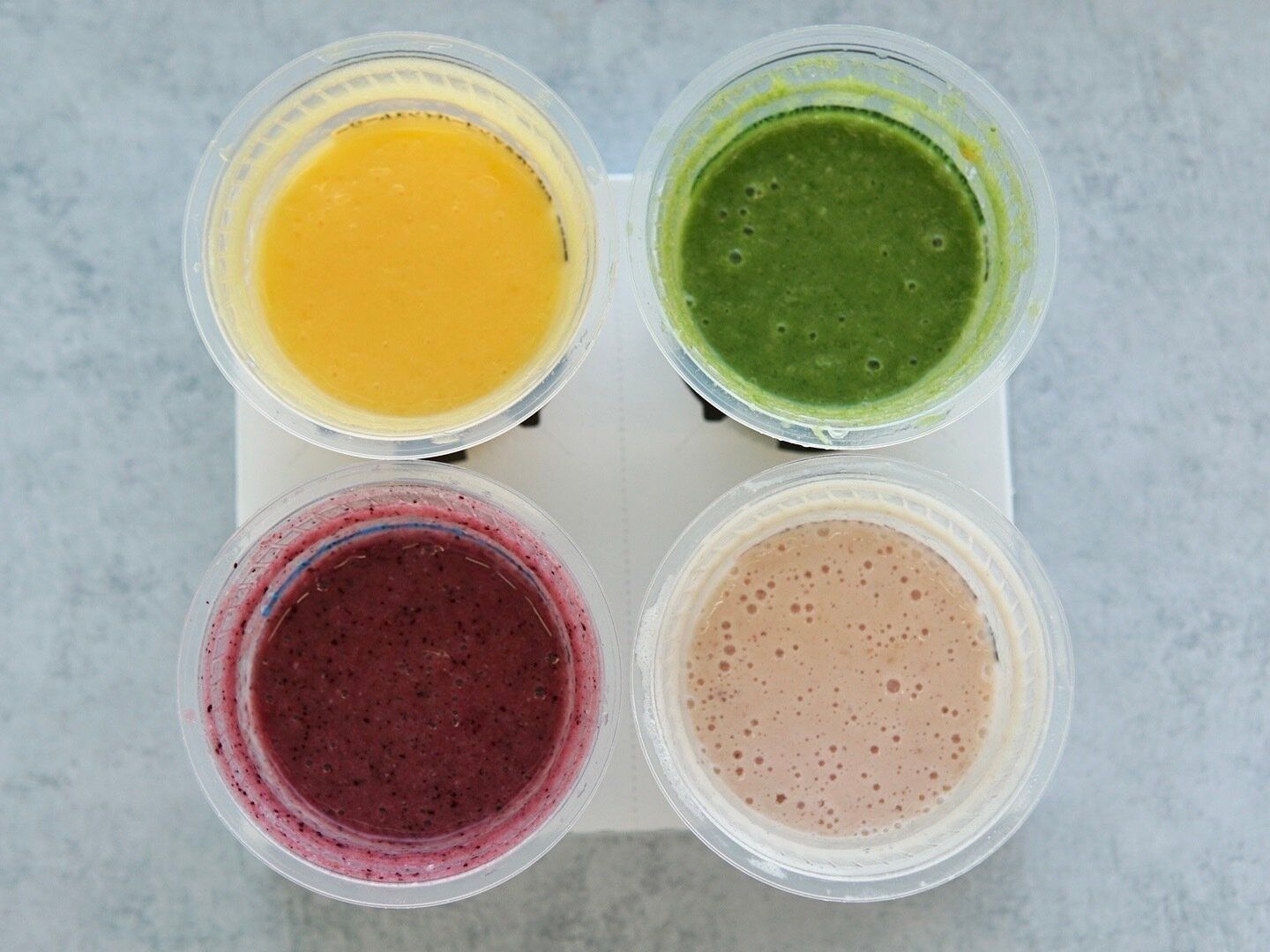 お店で作るスムージーの購入方法・作り方