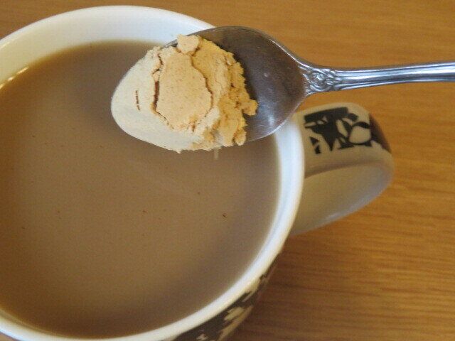 飲み物に入れる