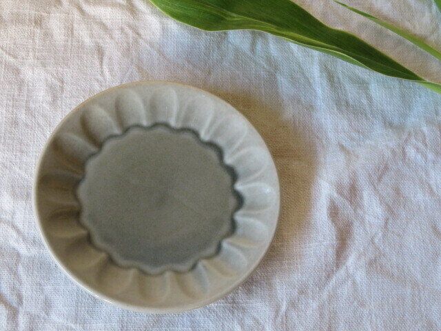 110円じゃないけど買ってよかった!マルチに使えるおしゃれ皿